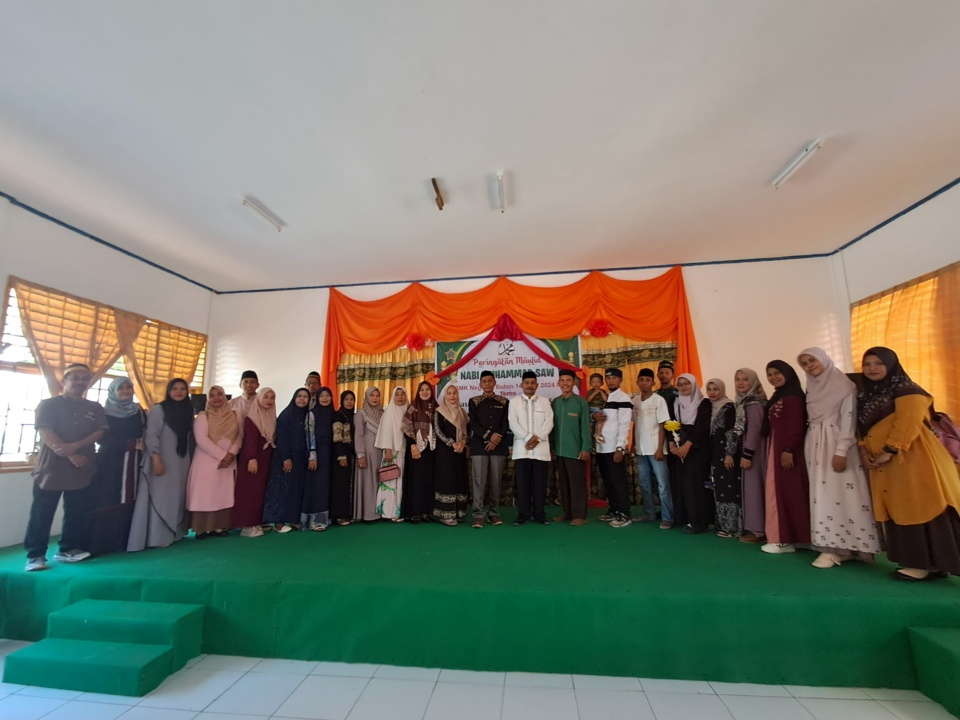 SMK Negeri 2 Buton Gelar Peringatan Maulid Nabi Muhammad SAW dengan Meriah