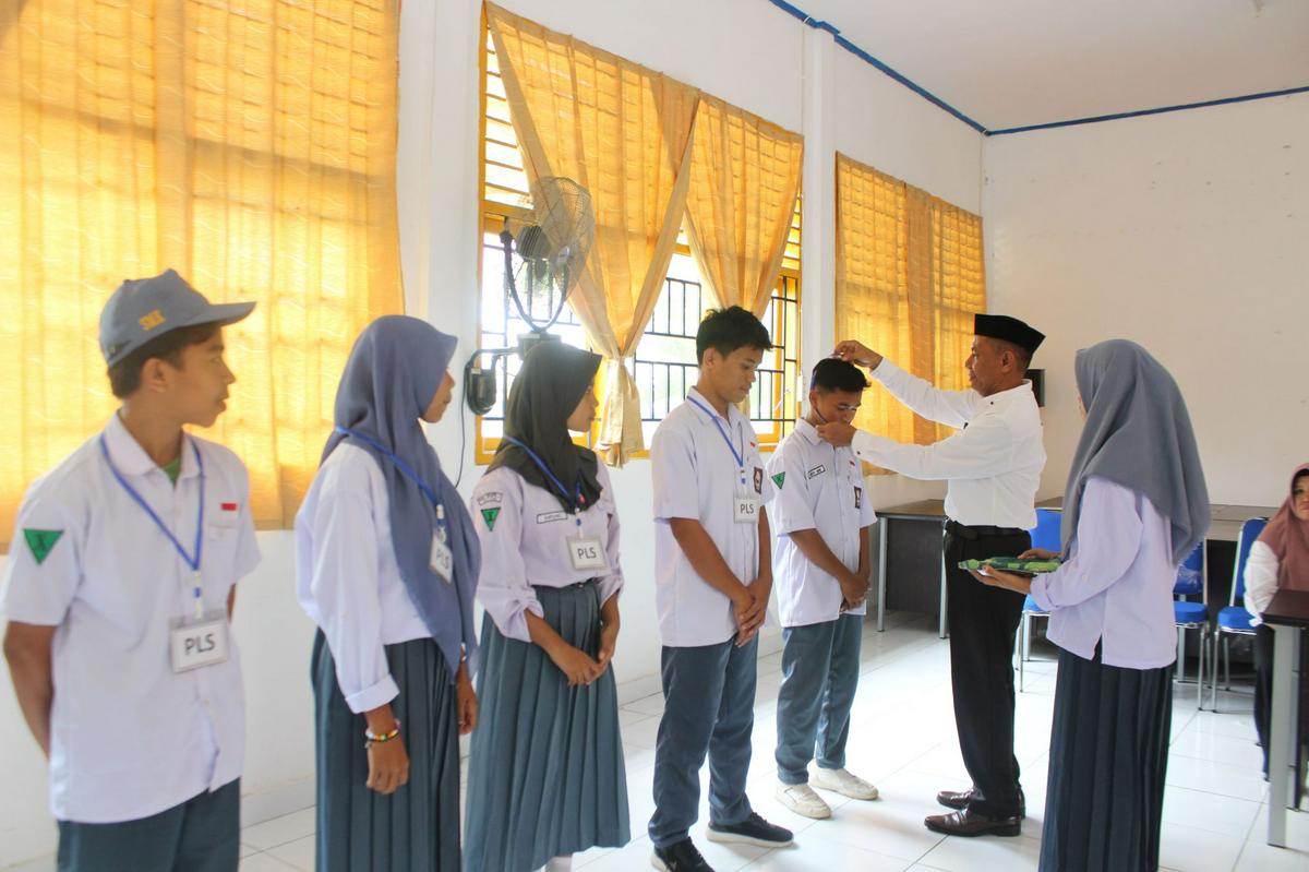 Pengenalan Lingkungan Sekolah (PLS) SMK Negeri 2 Buton Tapel 2023/2024