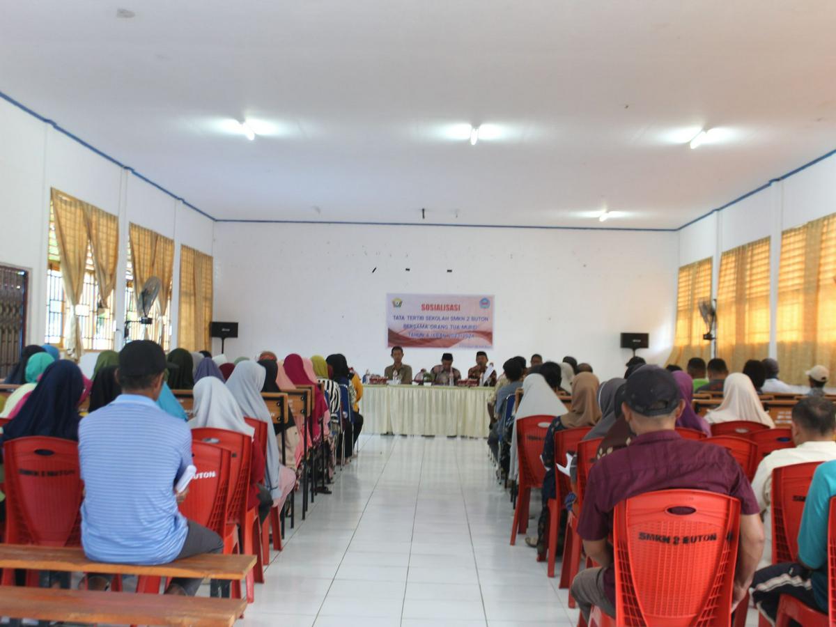 Sosialisasi Tata Tertib Peserta Didik SMK Negeri 2 Buton Tahun Ajaran 2023/2024