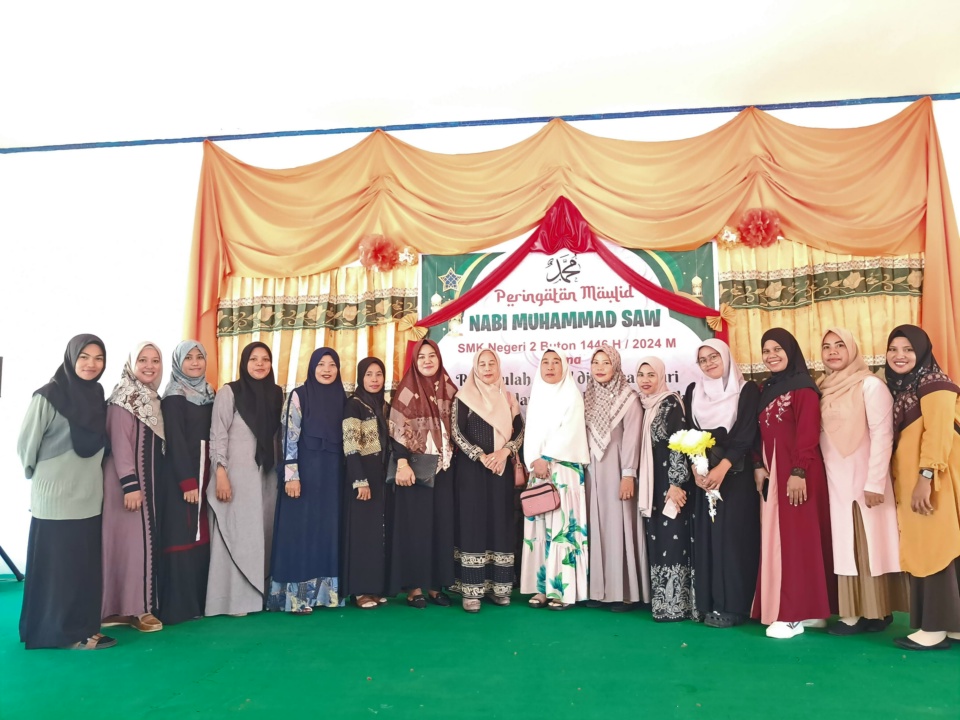 SMK Negeri 2 Buton Gelar Peringatan Maulid Nabi Muhammad SAW dengan Meriah