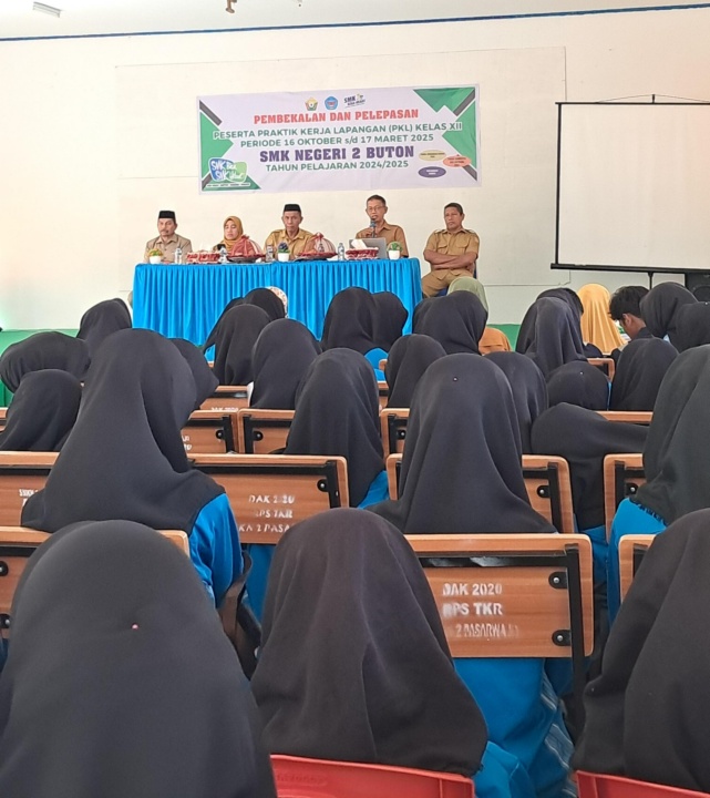 Pembekalan dan Pelepasan Peserta Praktik Kerja Lapangan (PKL)