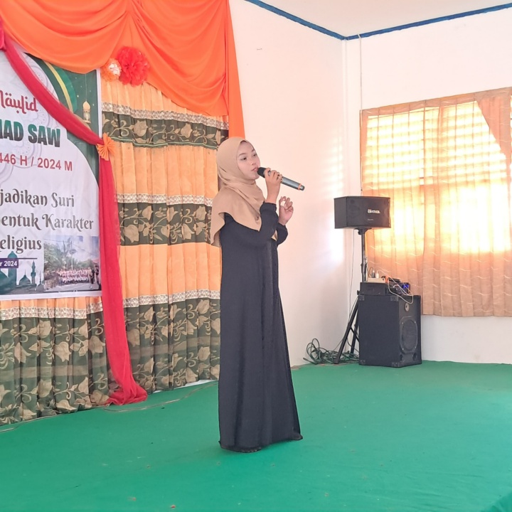 SMK Negeri 2 Buton Gelar Peringatan Maulid Nabi Muhammad SAW dengan Meriah