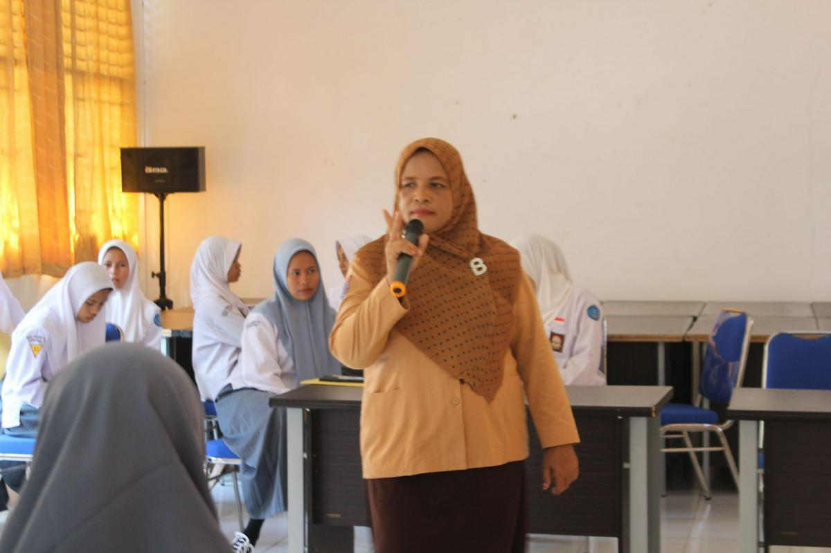 Pengenalan Lingkungan Sekolah (PLS) SMK Negeri 2 Buton Tapel 2023/2024