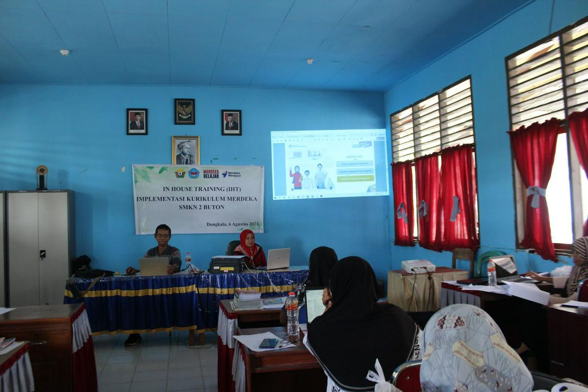 In House Training (IHT) Implementasi Kurikulum Merdeka