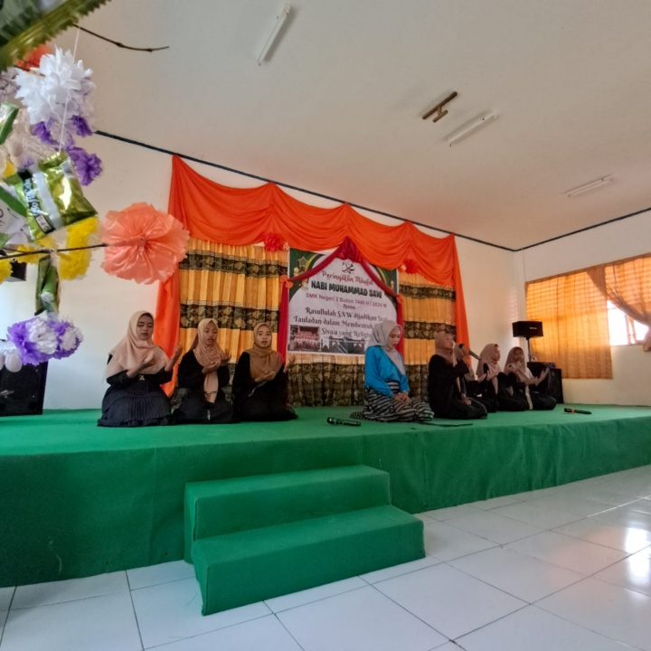 SMK Negeri 2 Buton Gelar Peringatan Maulid Nabi Muhammad SAW dengan Meriah