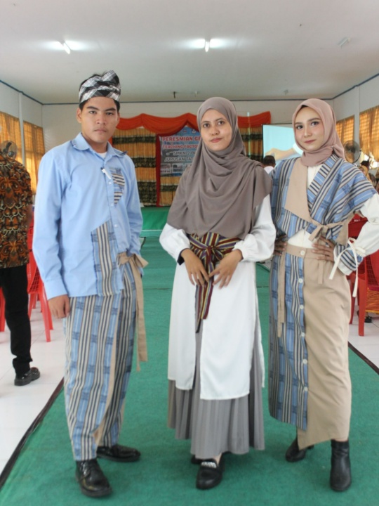 SMK Negeri 2 Buton Luncurkan Program Teaching Factory Tata Busana