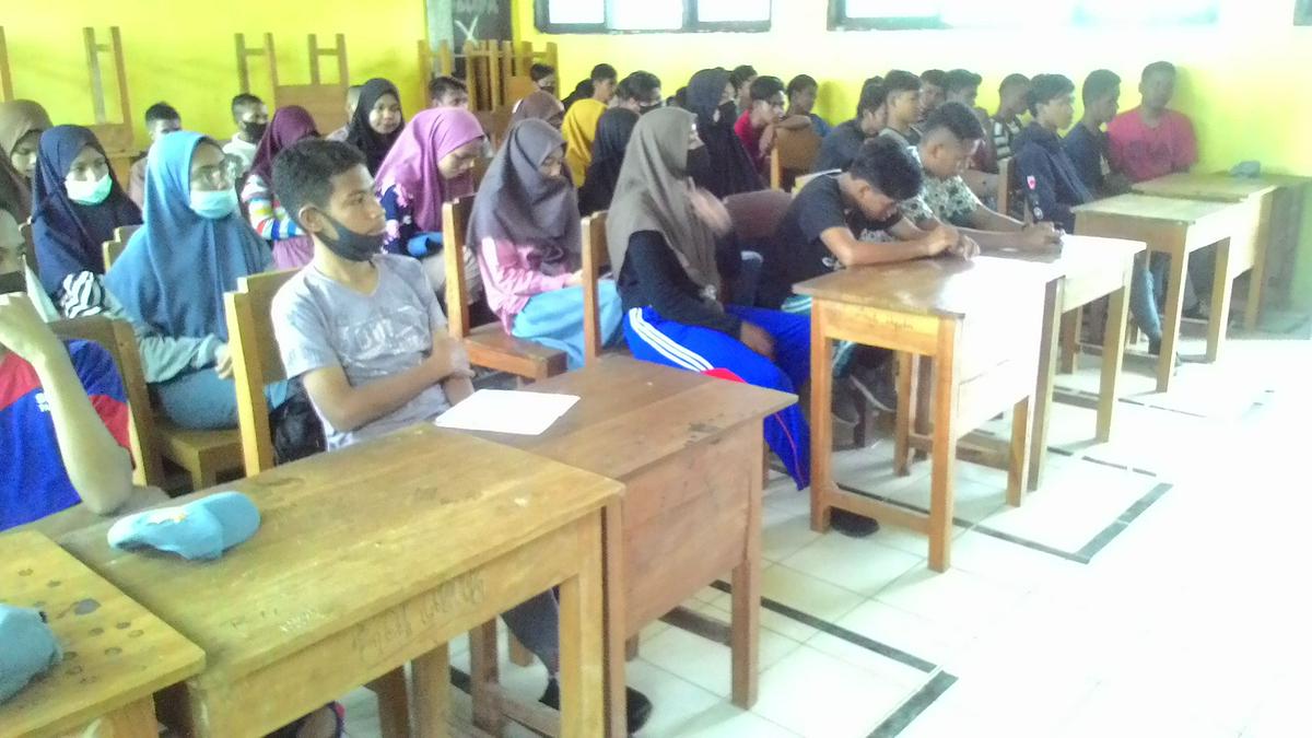 SMKN 2 Pasarwajo Bekali Peserta PSG