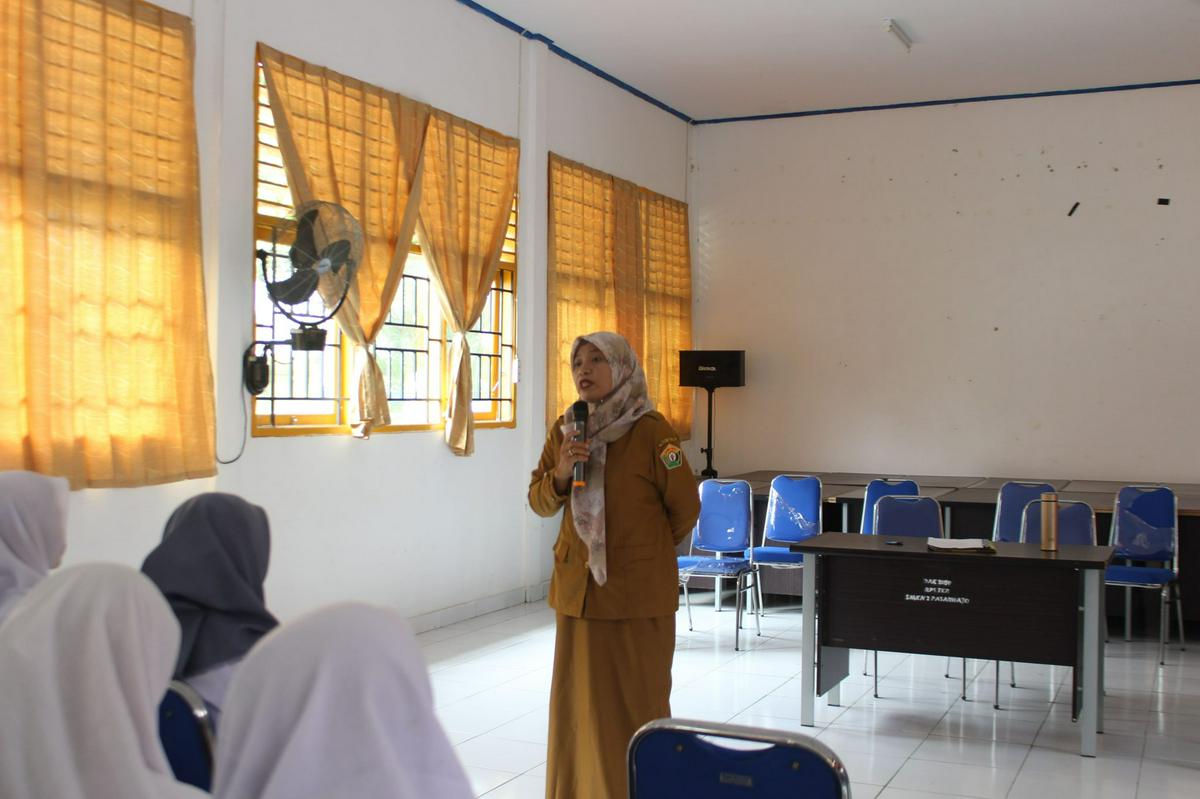 Pengenalan Lingkungan Sekolah (PLS) SMK Negeri 2 Buton Tapel 2023/2024
