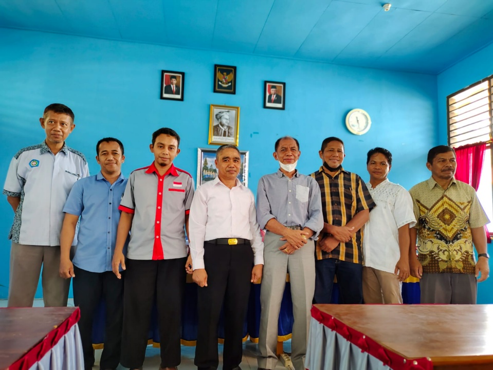 Perpisahan Bapak La Ituji, S.Pd. 